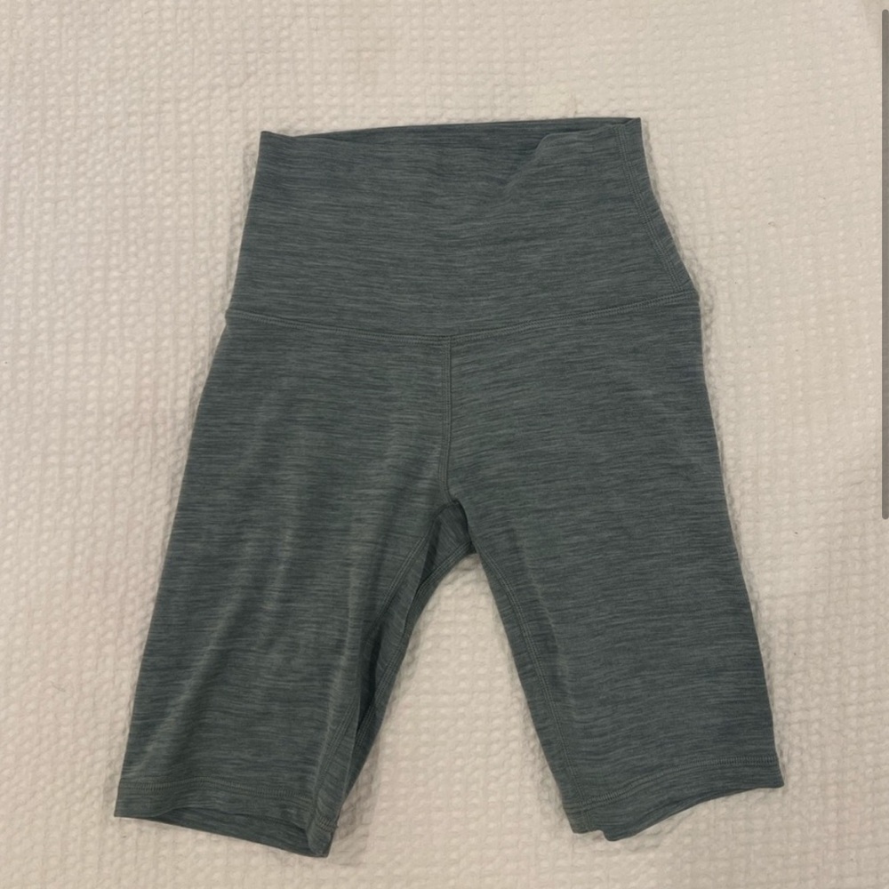 Lululemon Align Short 8” Size 2